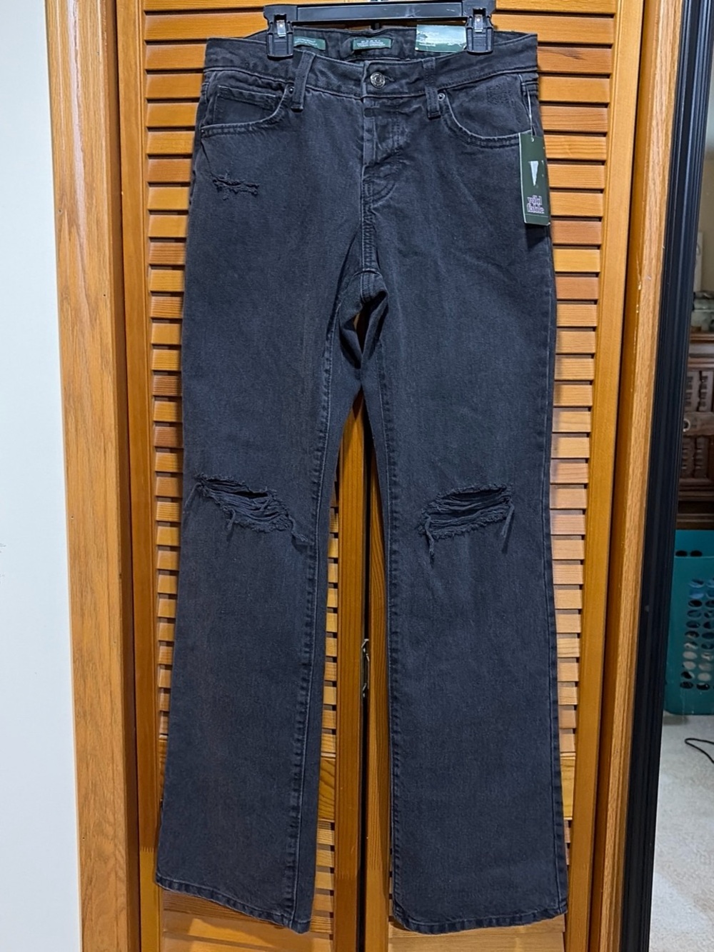 NWT Wild Fable Low Rise Bootcut Jeans Size 2 Washed Black